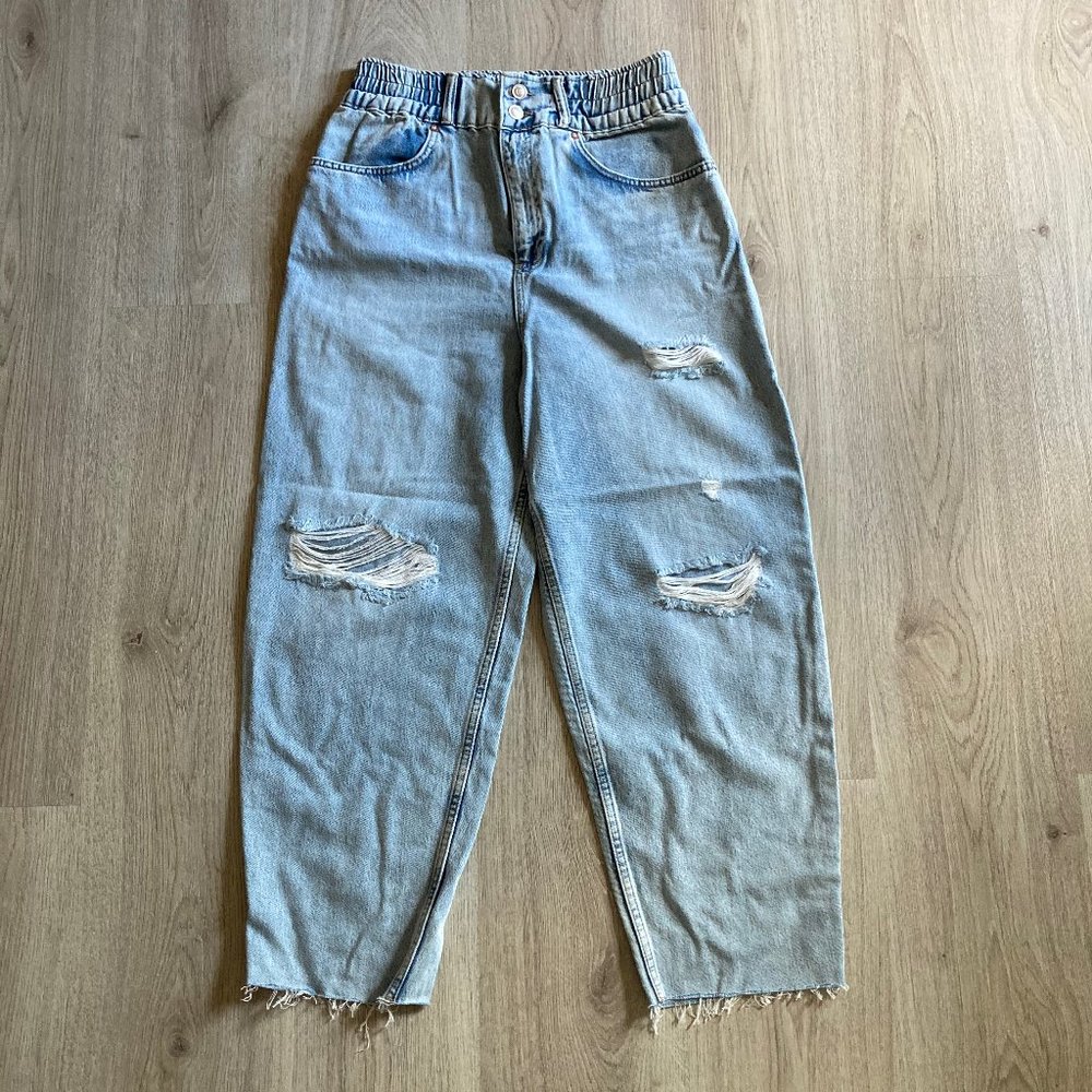 Hailey High-Rise Straight Damaged Jeans - Never worn!